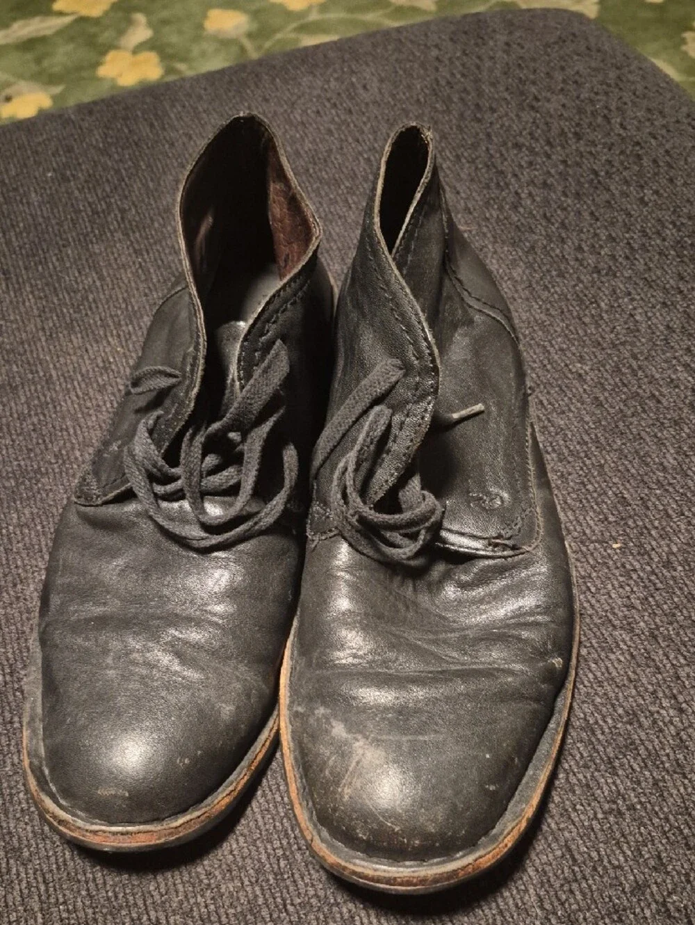 John Varvatos Black Leather Chukka Boots